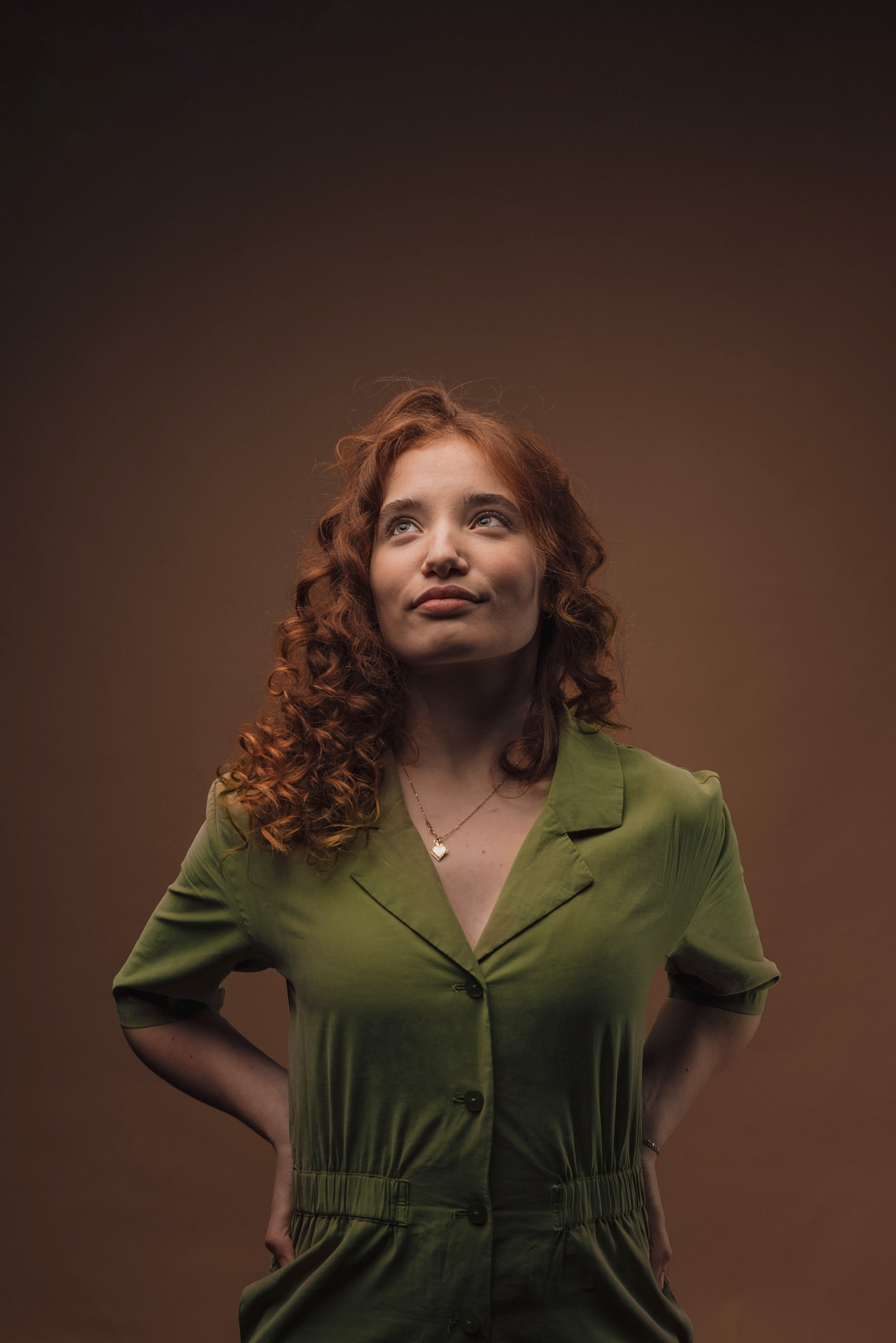 portrait-of-young-redhead-woman-studio-shoot-2023-03-28-00-57-21-utc